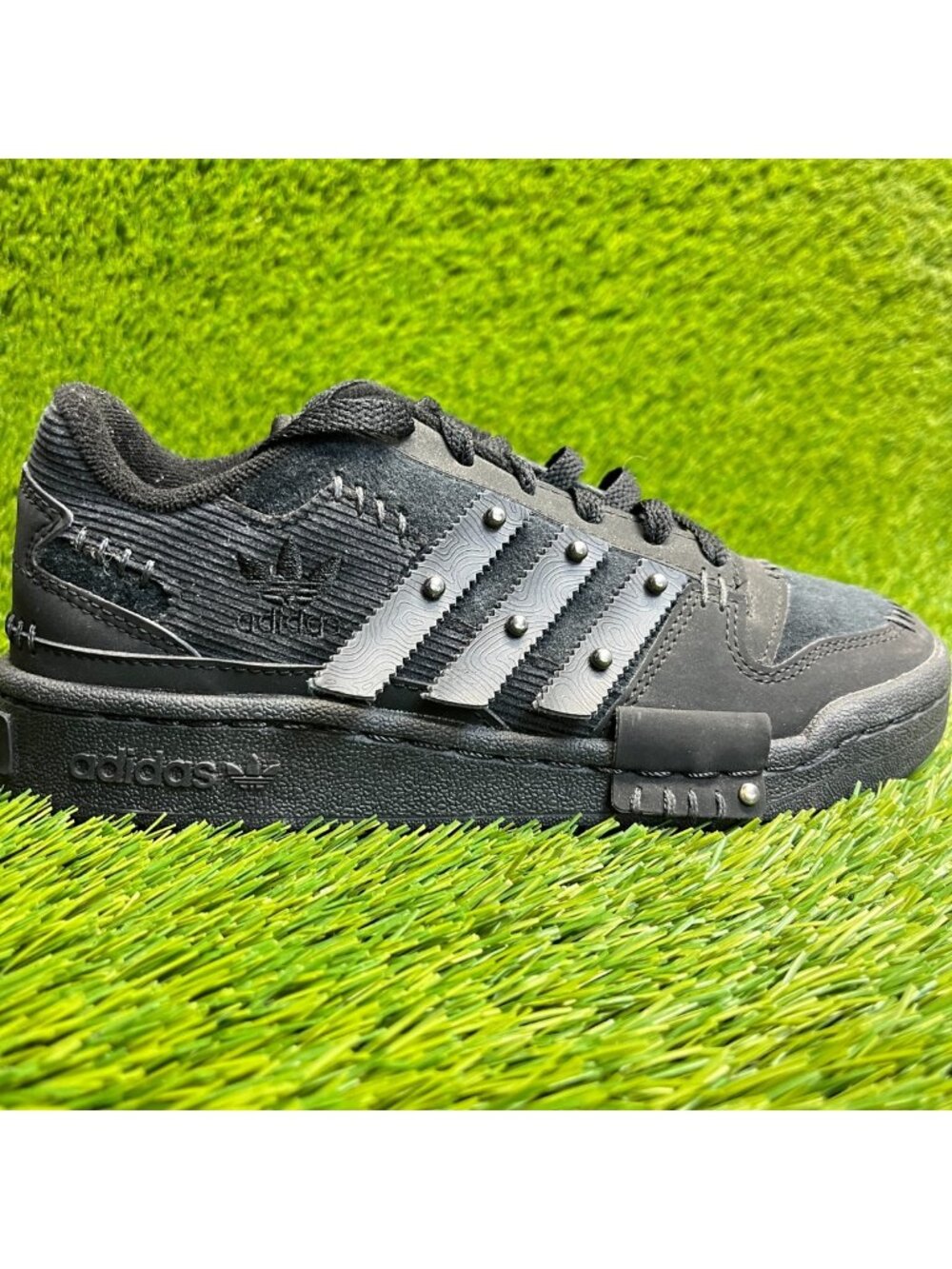 Adidas Originals Forum Exhibit Low Boys Size 3.5Y Black Athletic Shoes Sneakers
